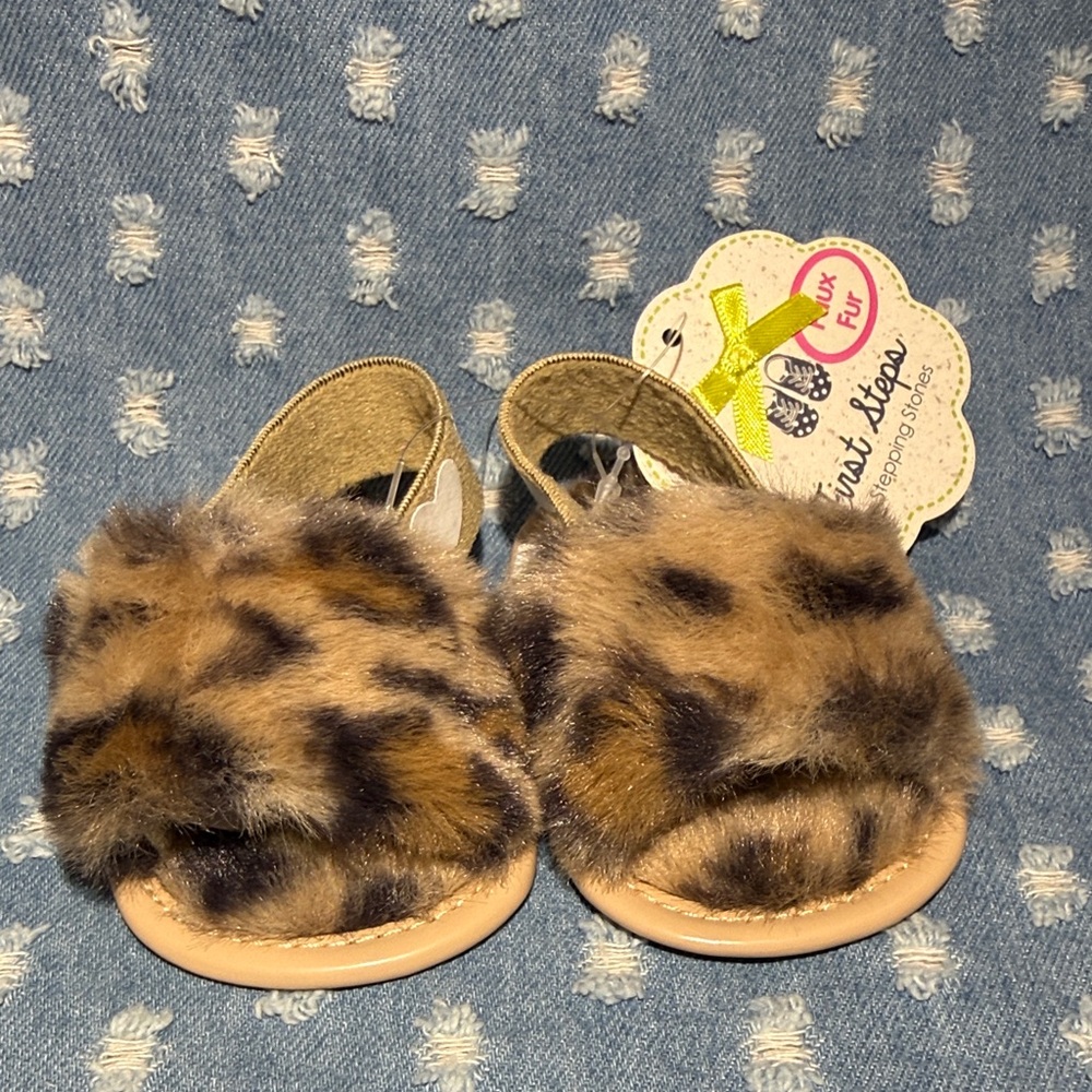 Cozy Leopard Print Kids Slippers